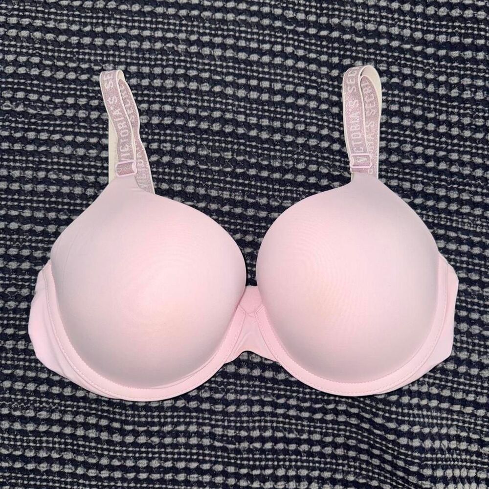 Victoria's Secret T-Shirt Push Up Bra